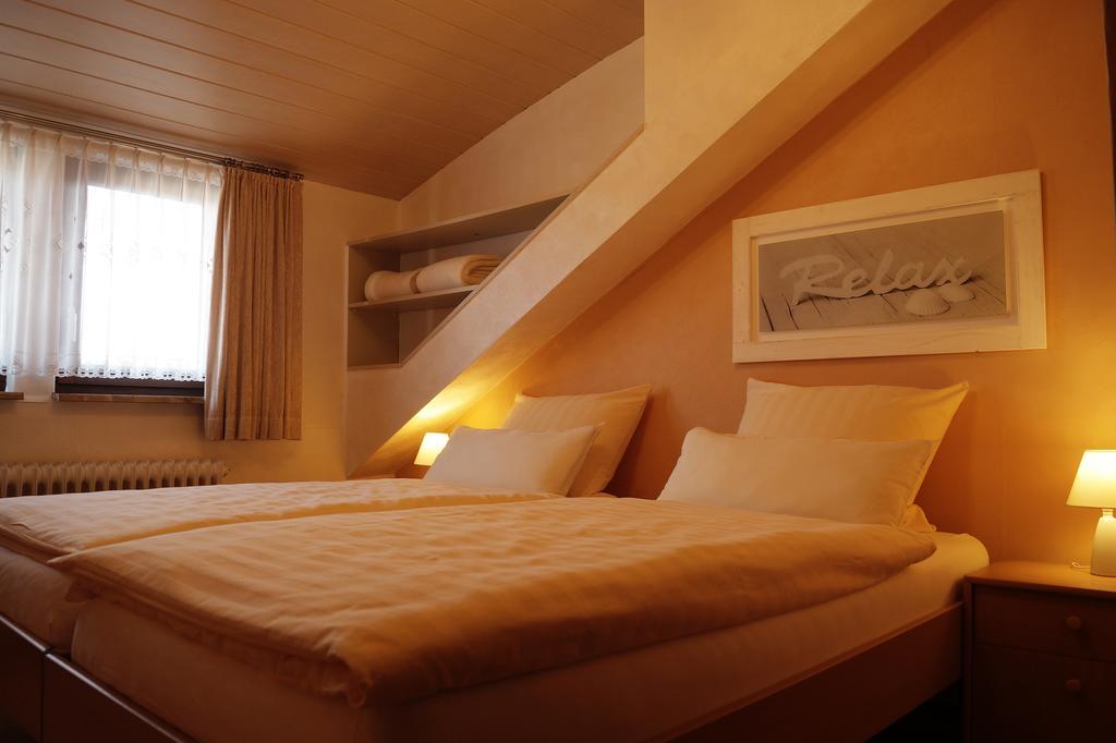 Pension Huhn Angersbach Δωμάτιο φωτογραφία