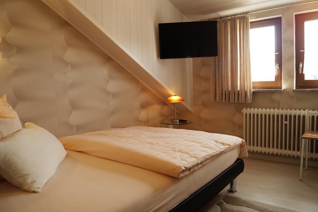 Pension Huhn Angersbach Εξωτερικό φωτογραφία