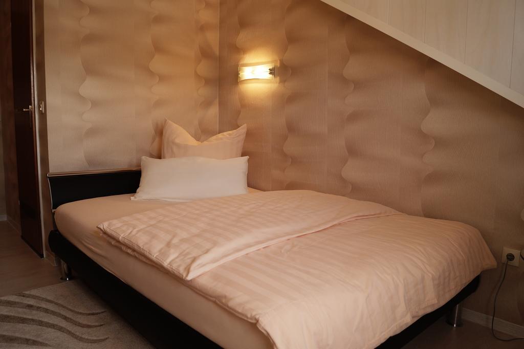 Pension Huhn Angersbach Δωμάτιο φωτογραφία