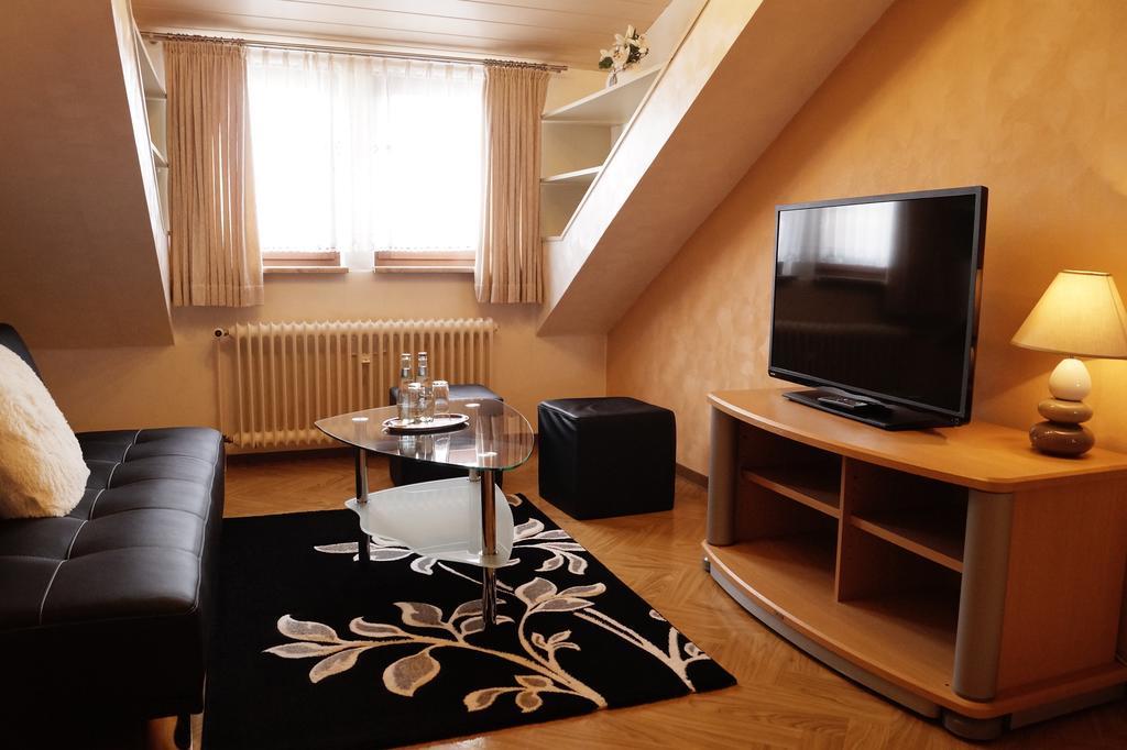 Pension Huhn Angersbach Δωμάτιο φωτογραφία