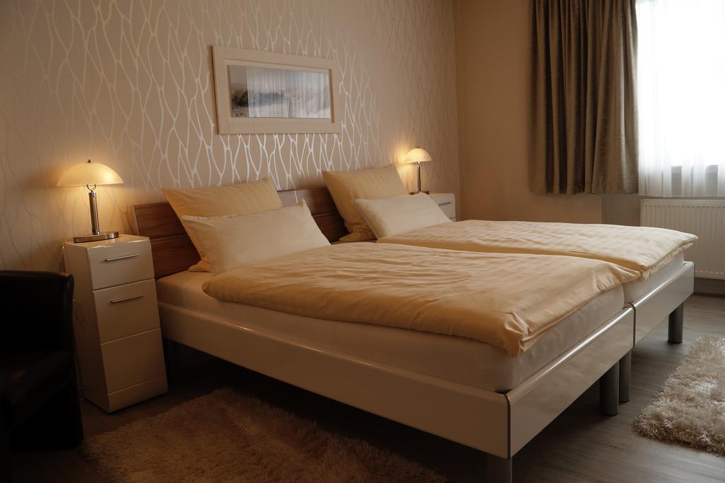 Pension Huhn Angersbach Δωμάτιο φωτογραφία